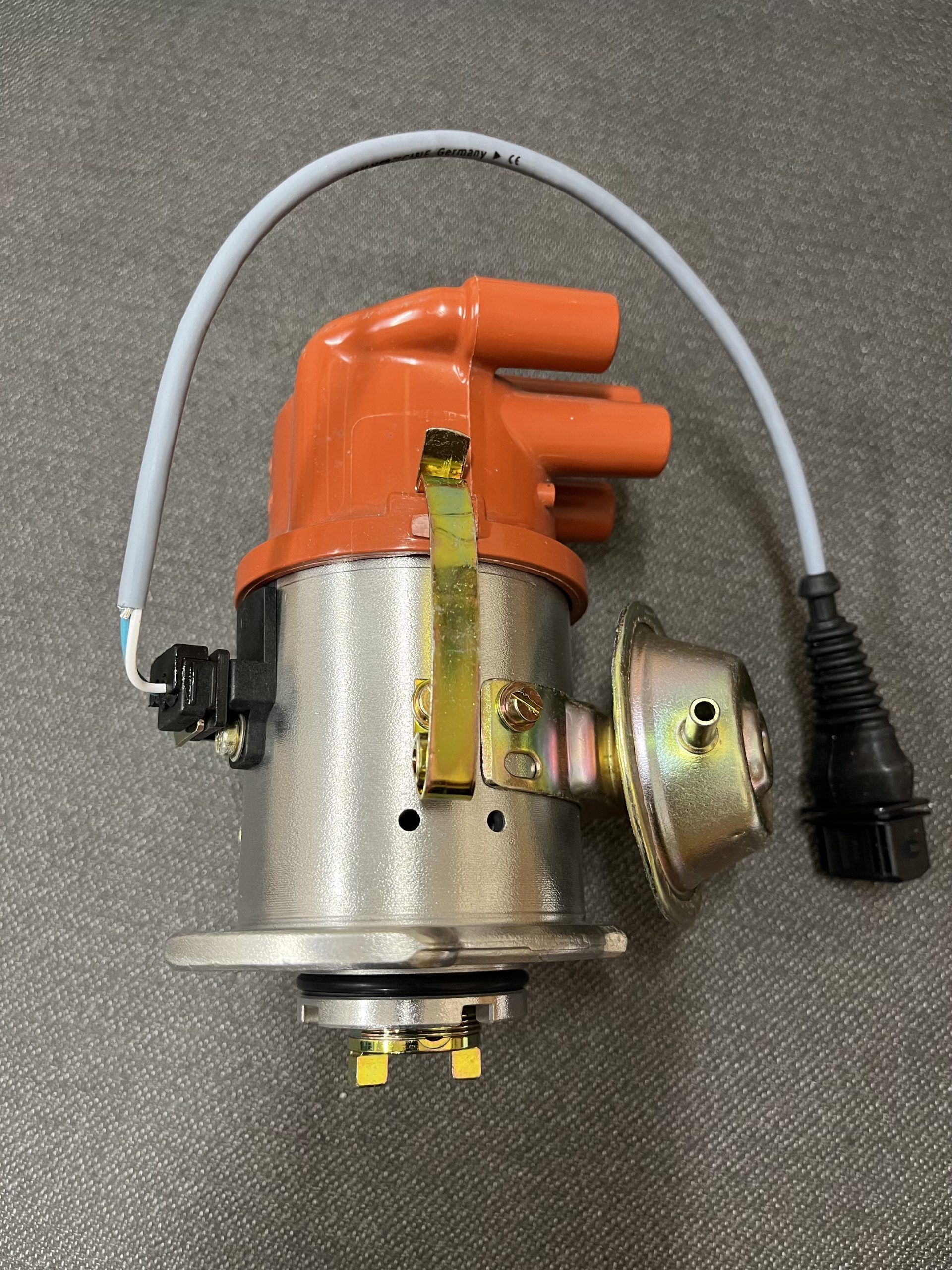 Allumeur bosch 205 GTi 1.6 0237009063 C019D013 – Image 2