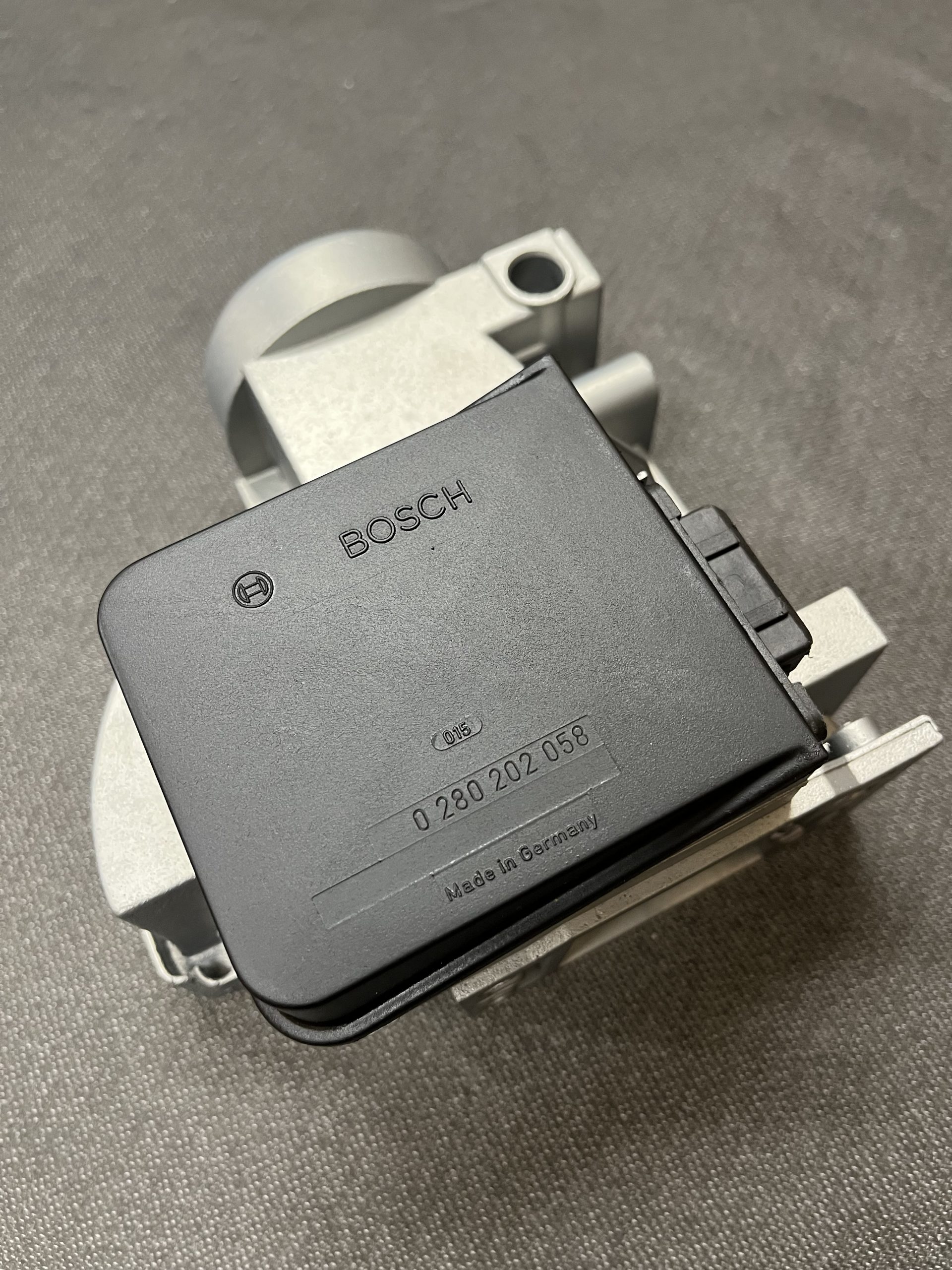 Débitmètre d’air alfa romeo 75 1.8 turbo bosch 0280202058