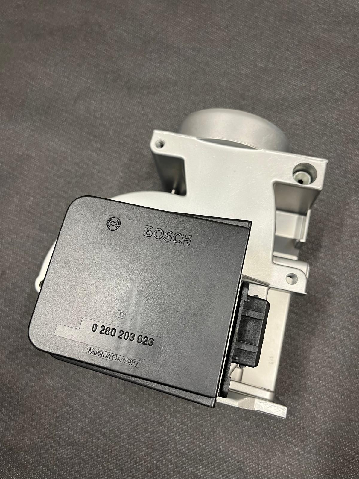 Debitmetre | debimetre | mass air flow | air flow meter | AFM | MAF | luftmengenmesser | luchthoeveelheidsmeter | flussometro aria | medicor de flujo de air |