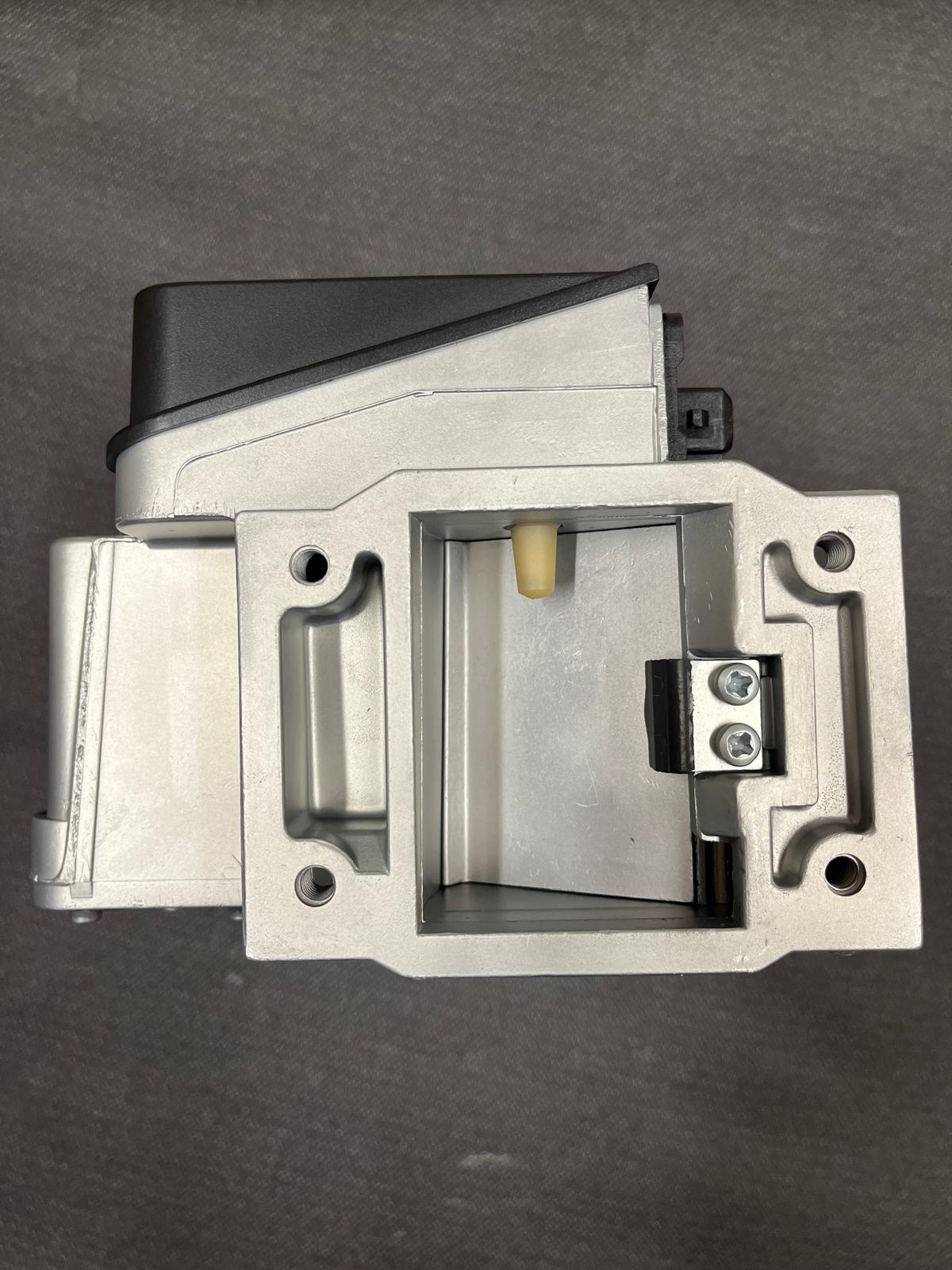 Debitmetre | debimetre | mass air flow | air flow meter | AFM | MAF | luftmengenmesser | luchthoeveelheidsmeter | flussometro aria | medicor de flujo de air |